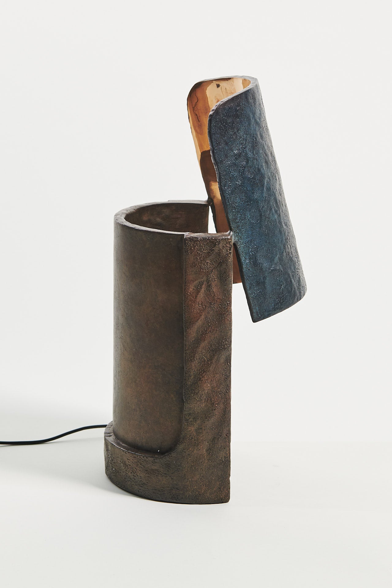 FOSSIL TABLE LAMP