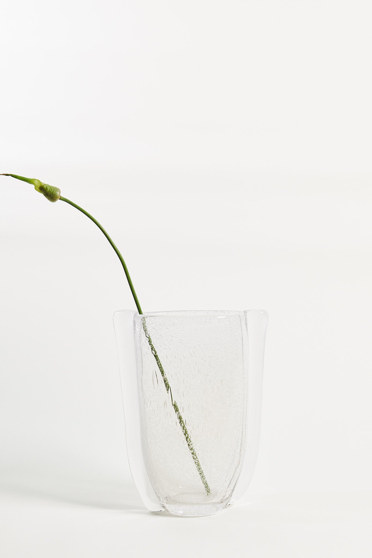 AMPHORA VASE